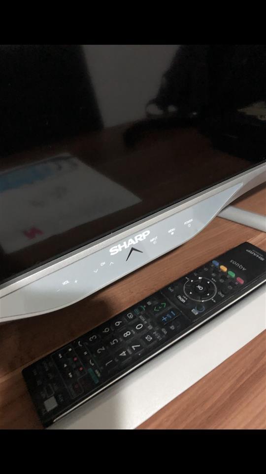 Sharp-led-tv-Wifi-smart-3D