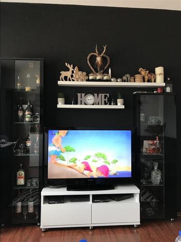 Tv komod