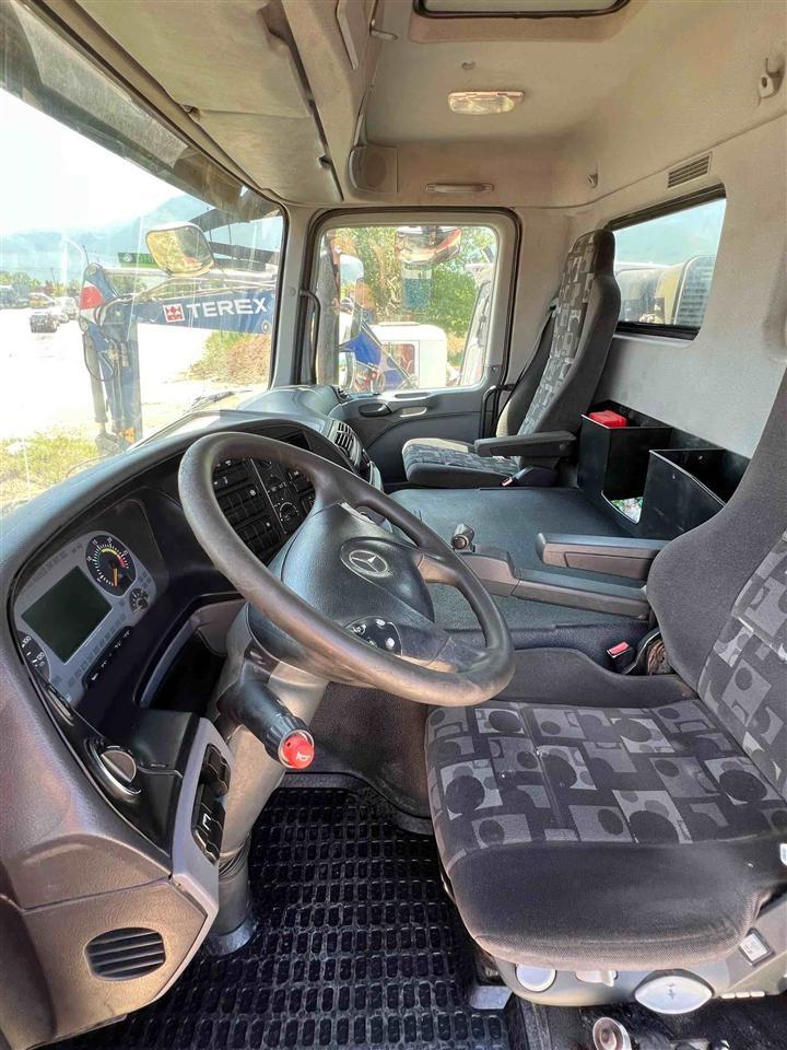 Actros-4144