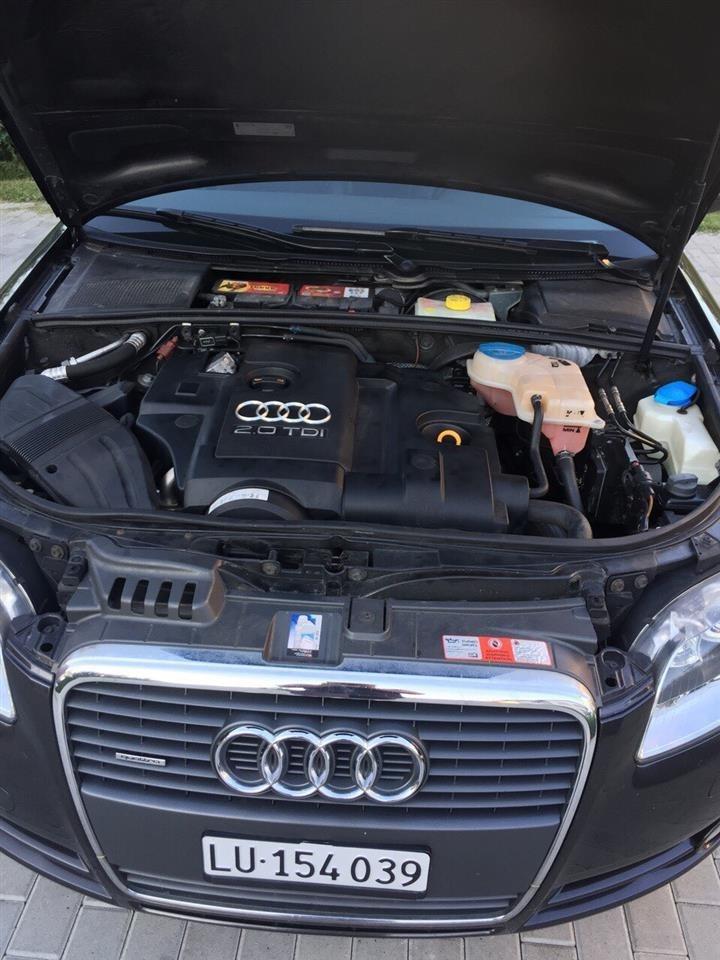 Audi-A4