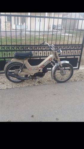 Tomos