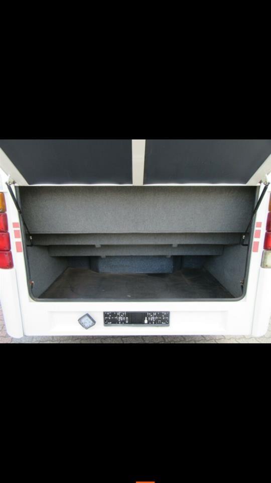 Minibus-