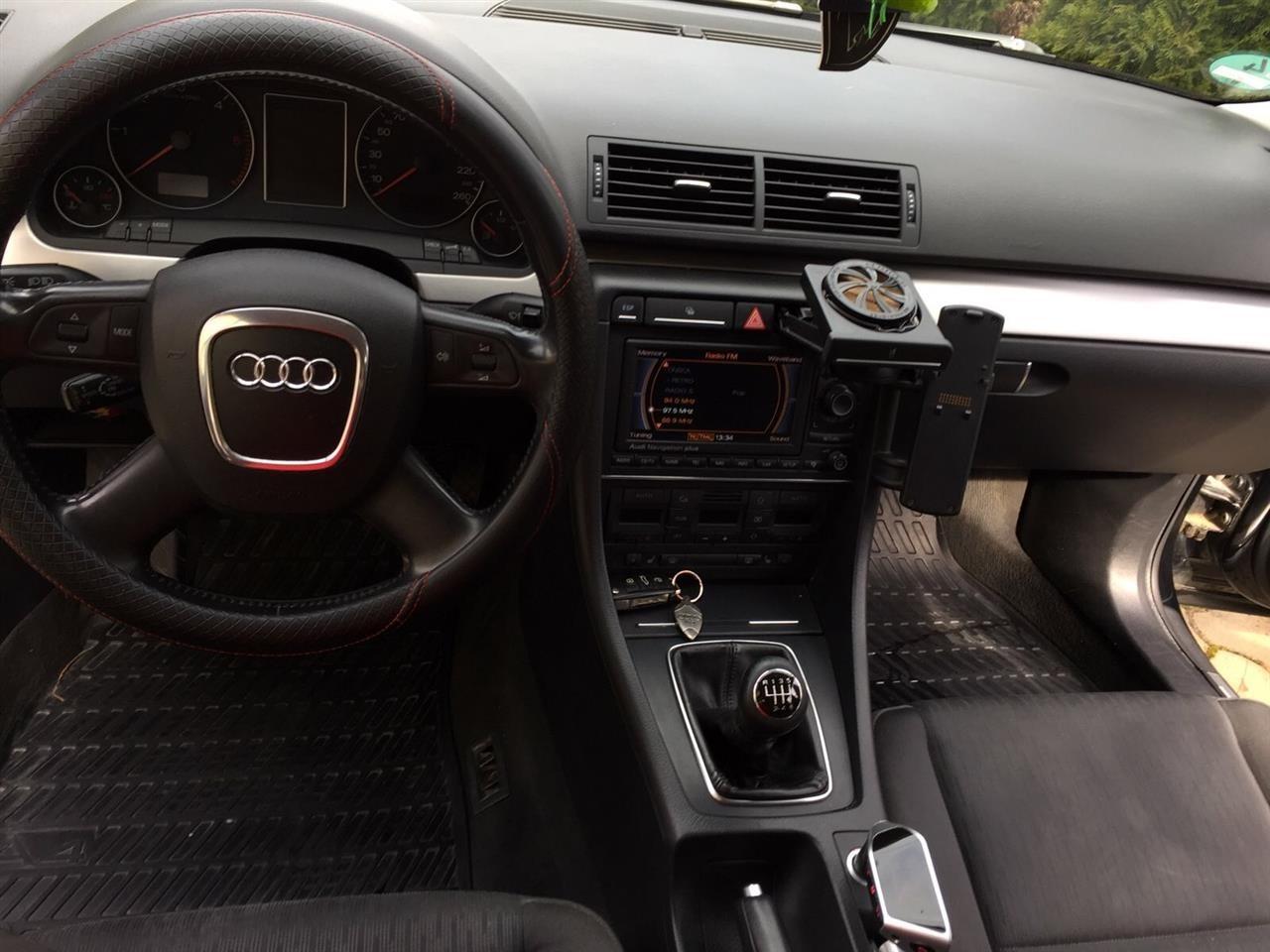 Audi-A4-