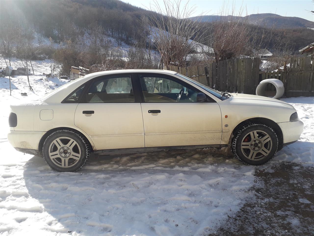 Audi-A4