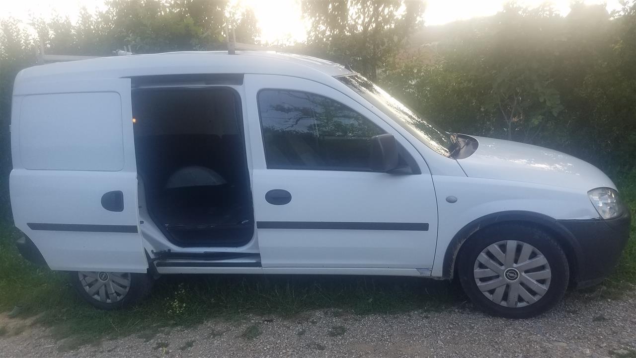 Opel-Combo-1-3-Dizel-2011