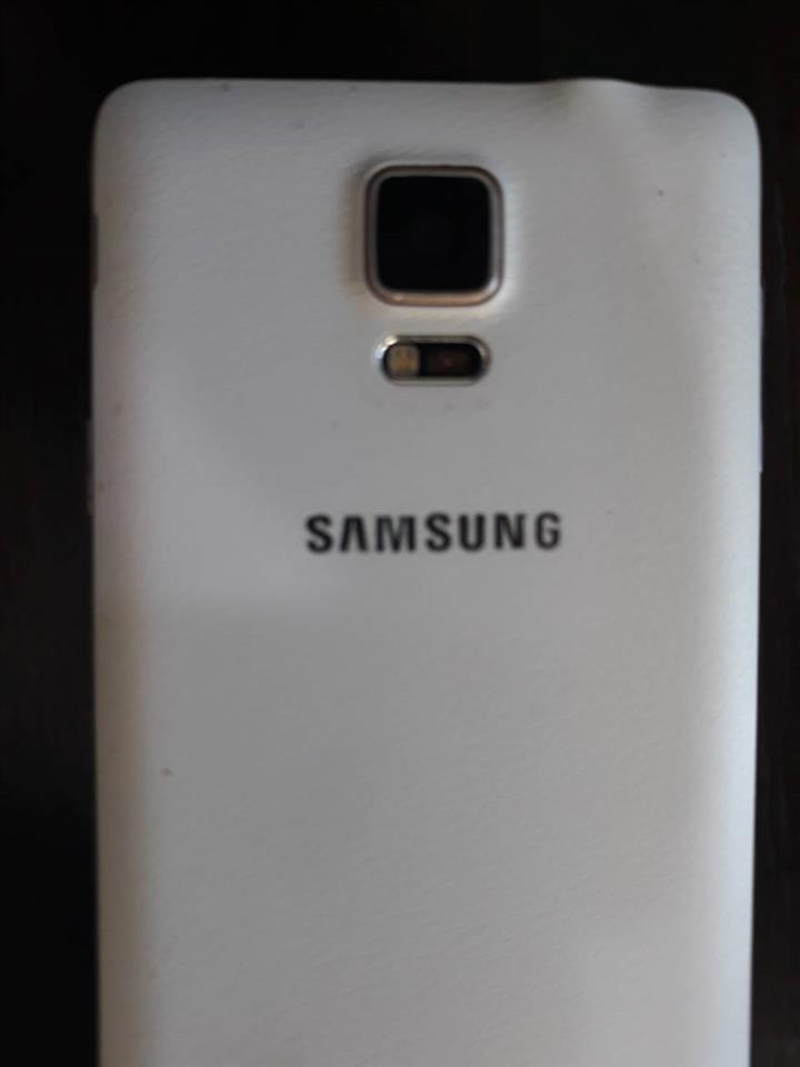 Shes-Galaxy-Note-4
