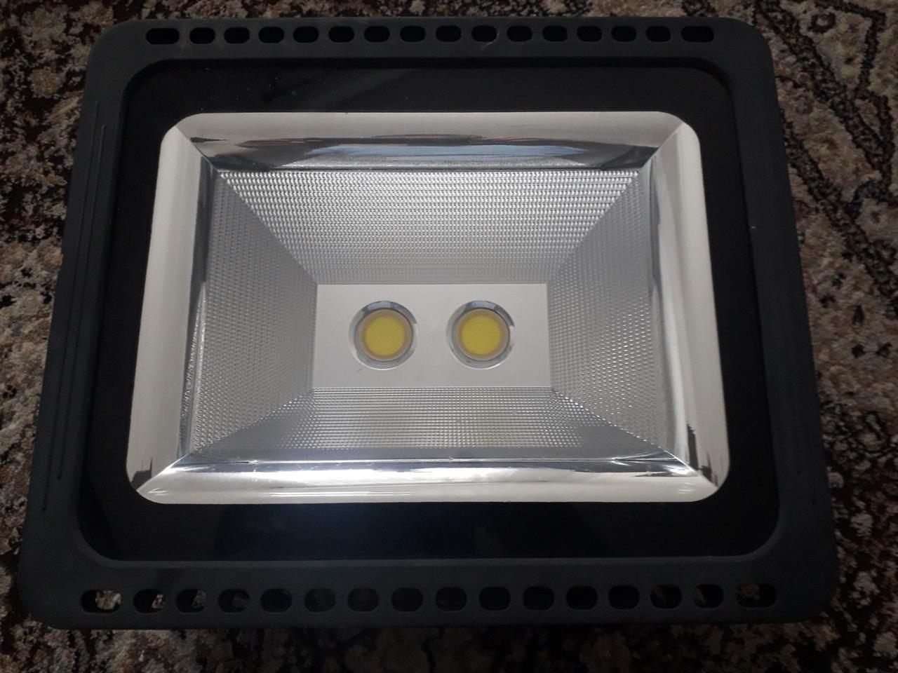 Drita-led-me-sensor