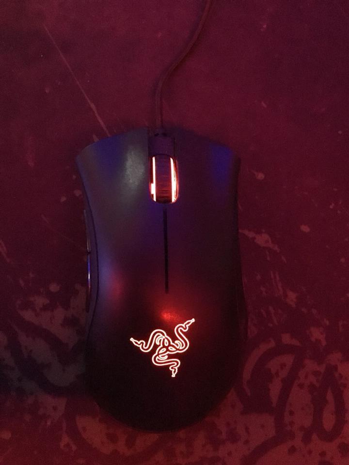 Razer-DeathAdder-Chroma