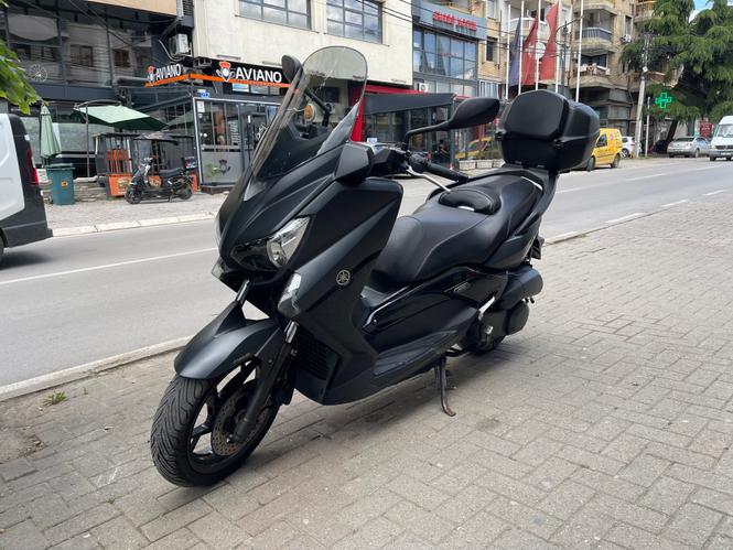 X max