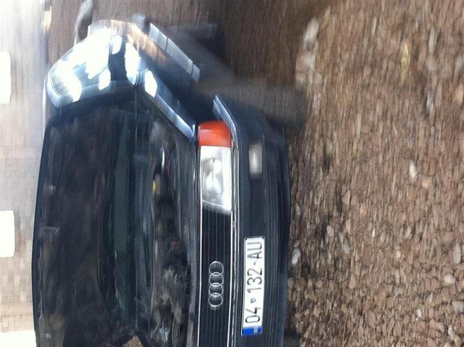 Audi 100