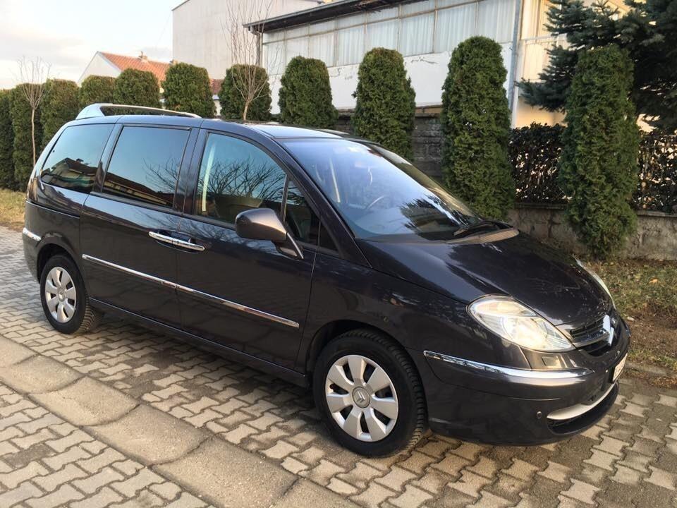 minivan