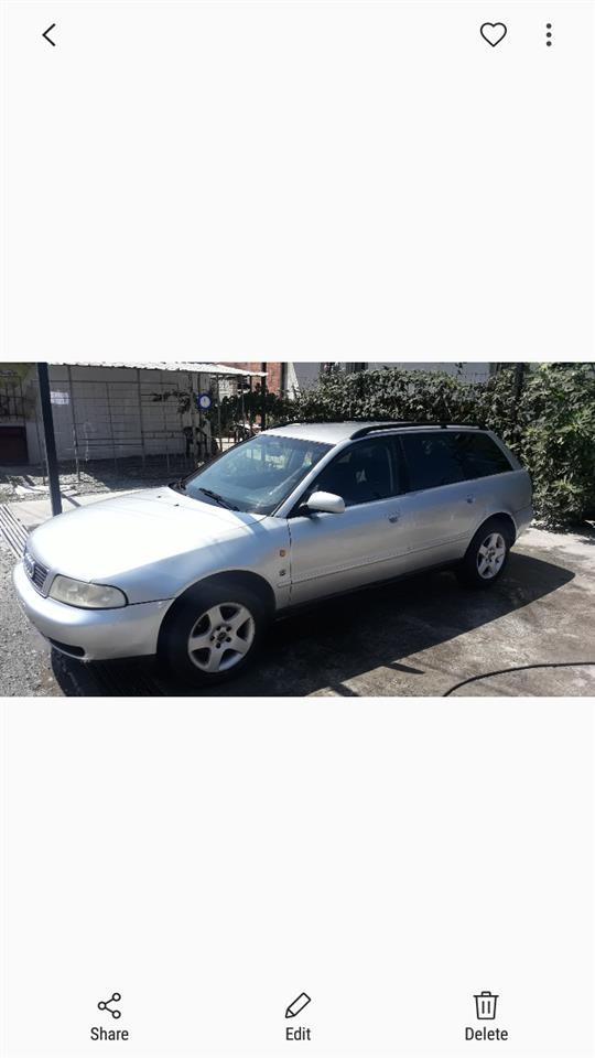 Audi-A4