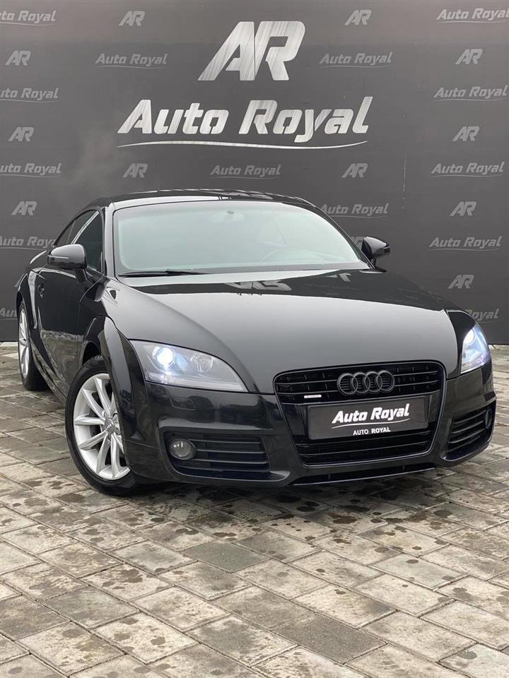 AUDI-TT-