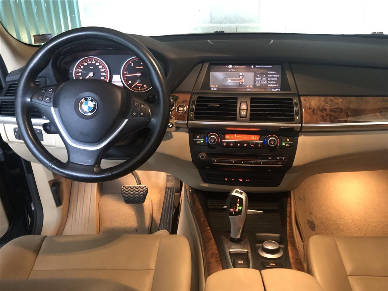 x5