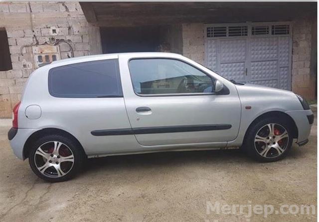 Reno Clio 1 2 16v Benzin Gjakov 235