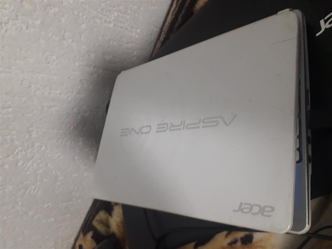 acer-320GB