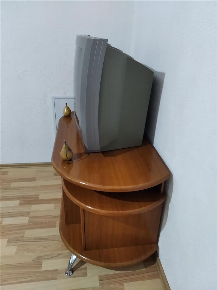 Shitet-televizori-Gjerman-