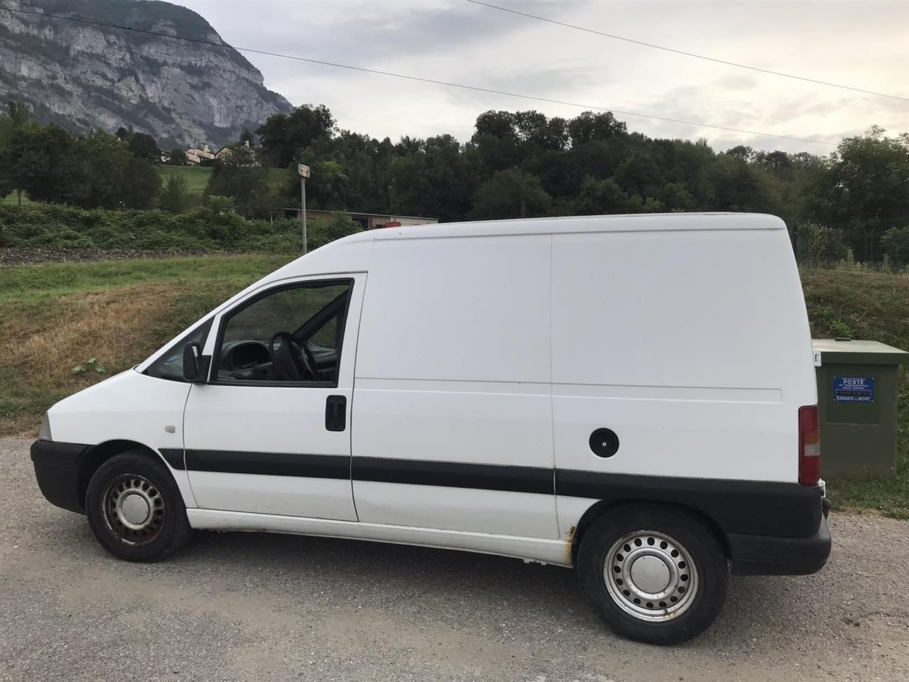 Citroen-jumpy-2-0-dizel-me-dogan-