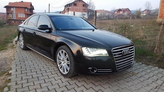 AUDI A8 -11 