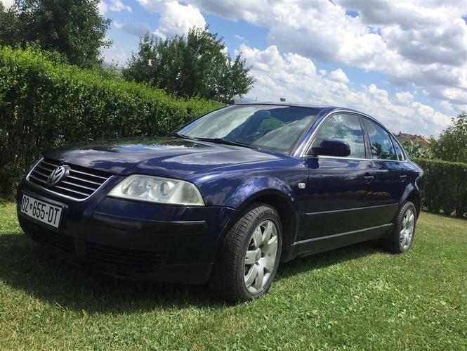 VW PASSAT