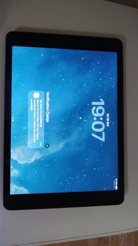 iPad apple