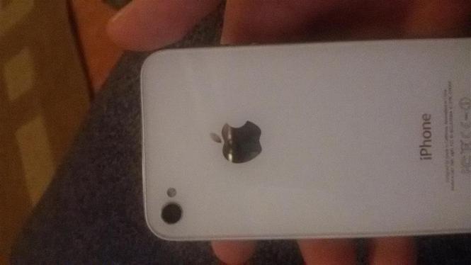 iPhone 4S