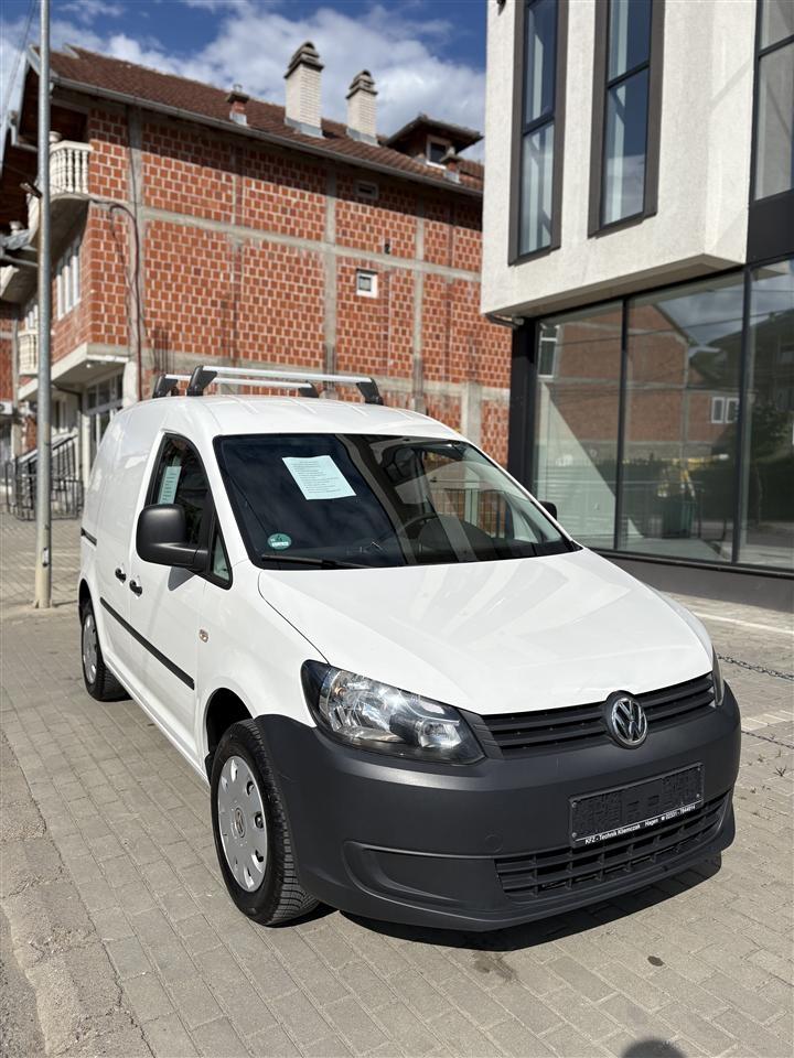 Vw-caddy-2013-pa-dogan