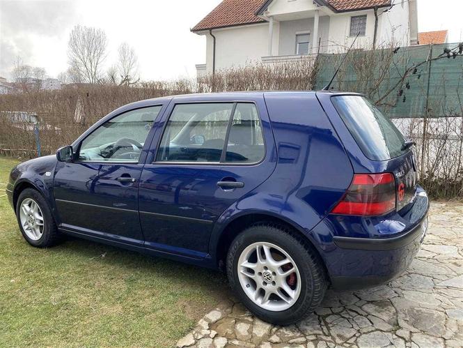 Golf 4