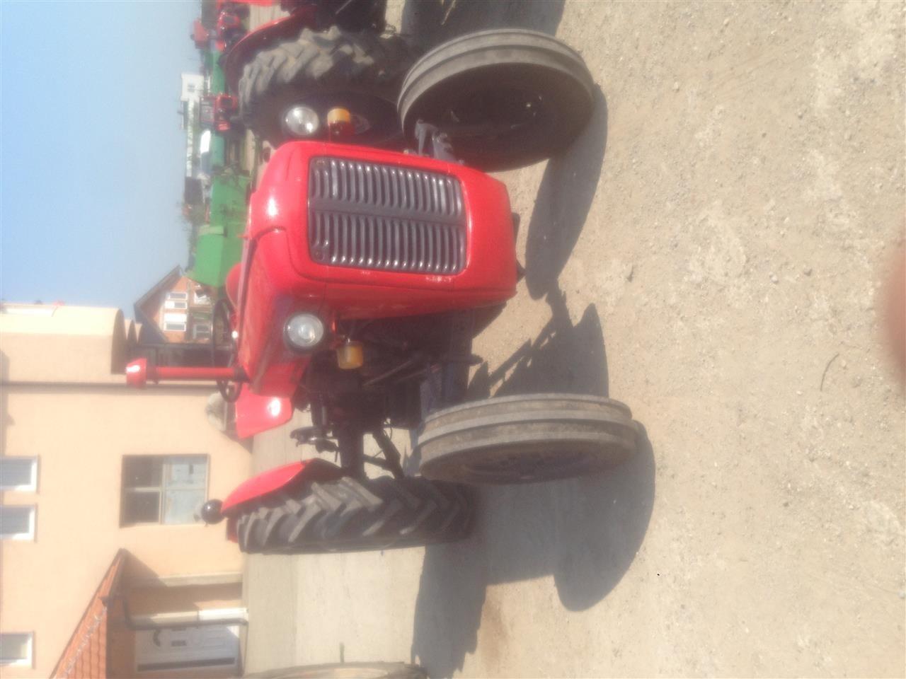 Traktor-533