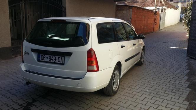 FORD FOCUS