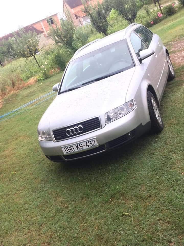 Audi-A4-2004