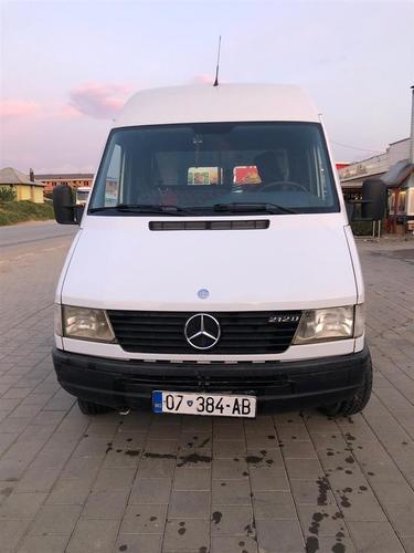 Sprinter 212d