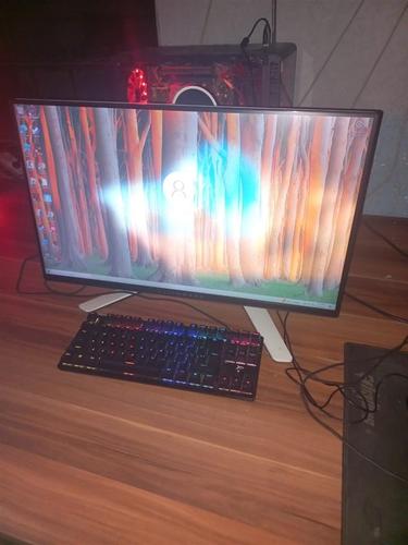 COMPUTER