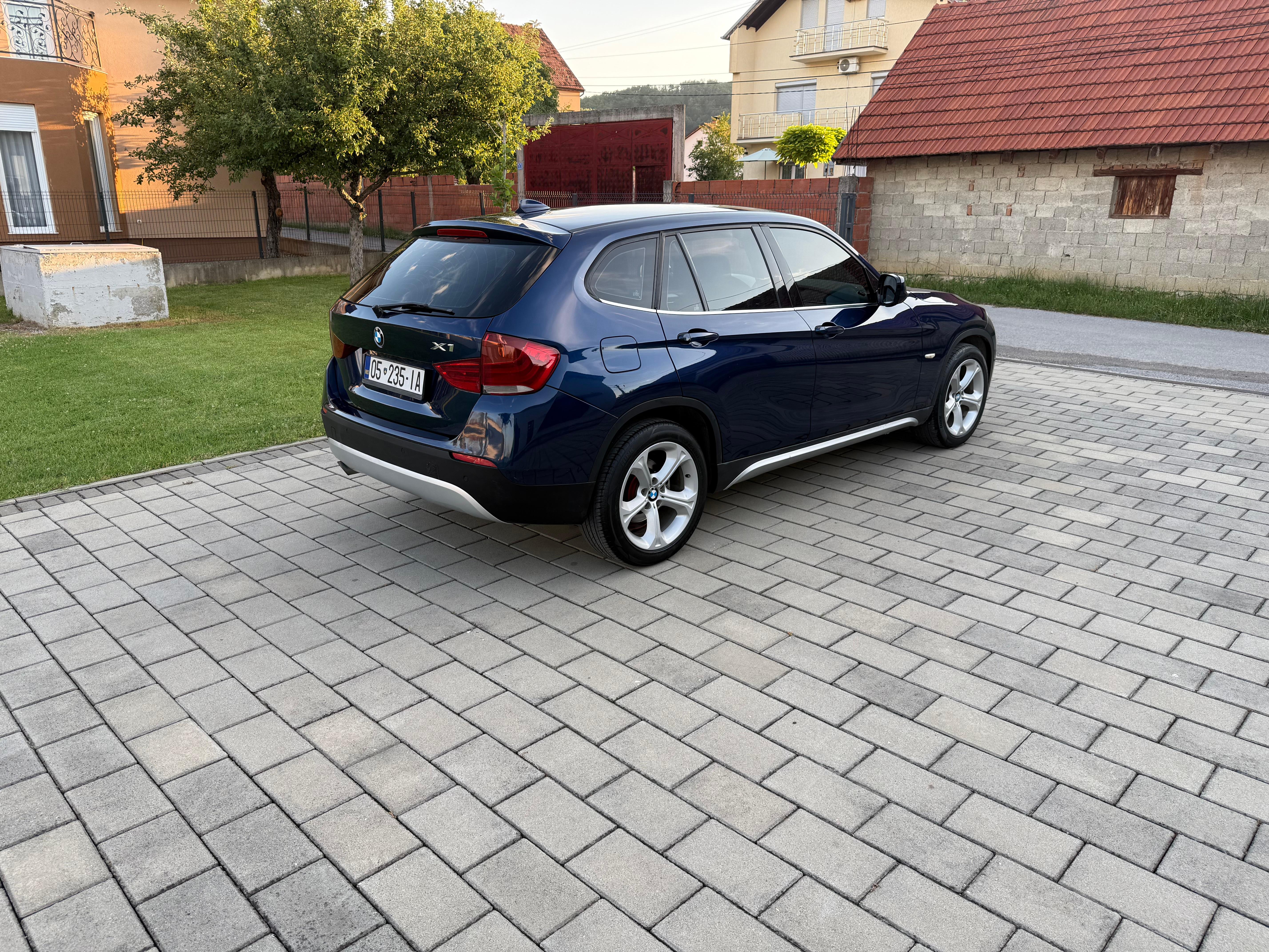 BMW