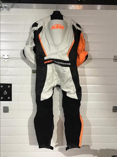 KTM 