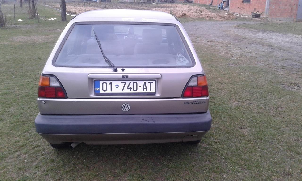 Shes-golf-