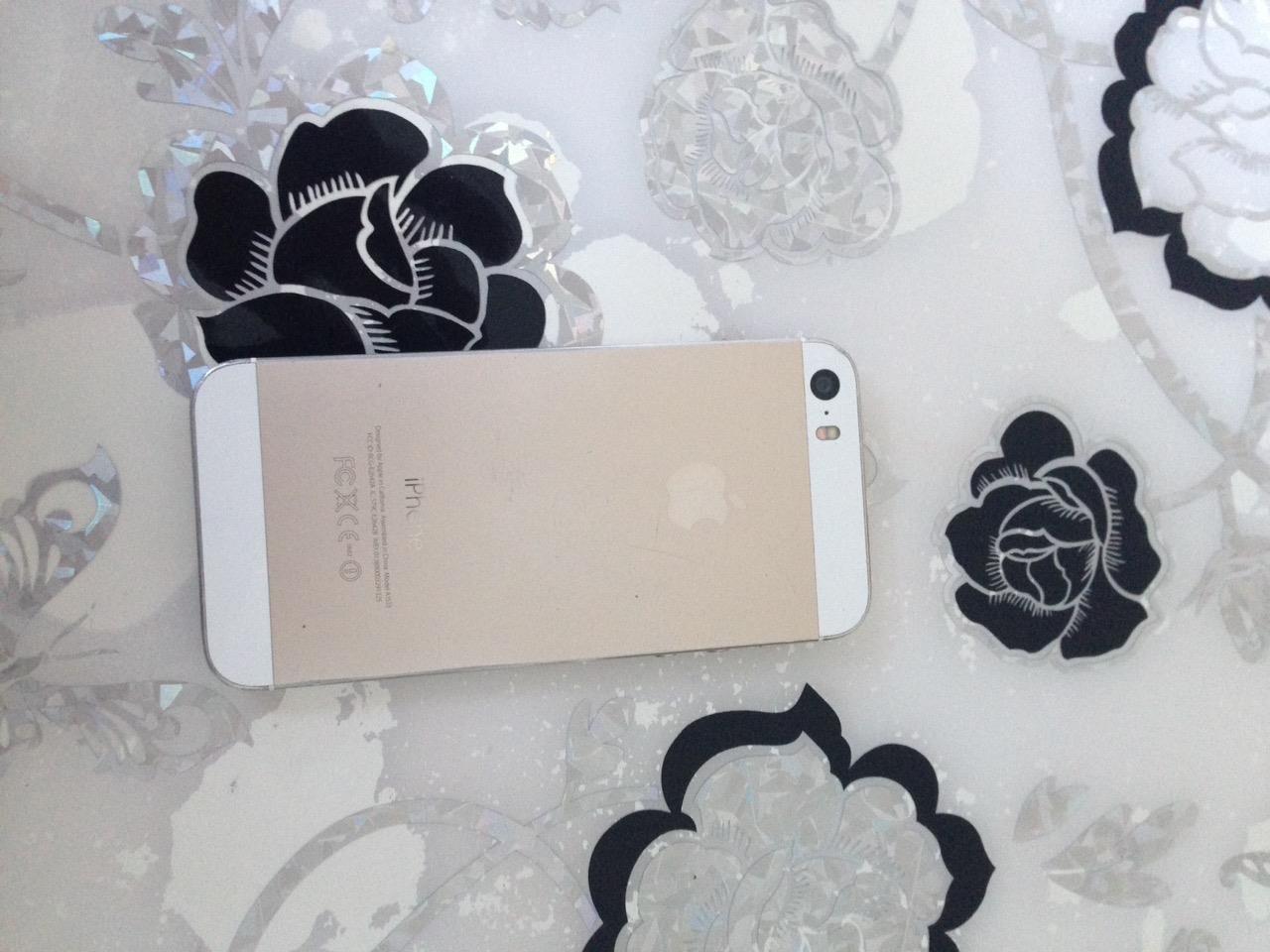 Iphone-5s-GOLD