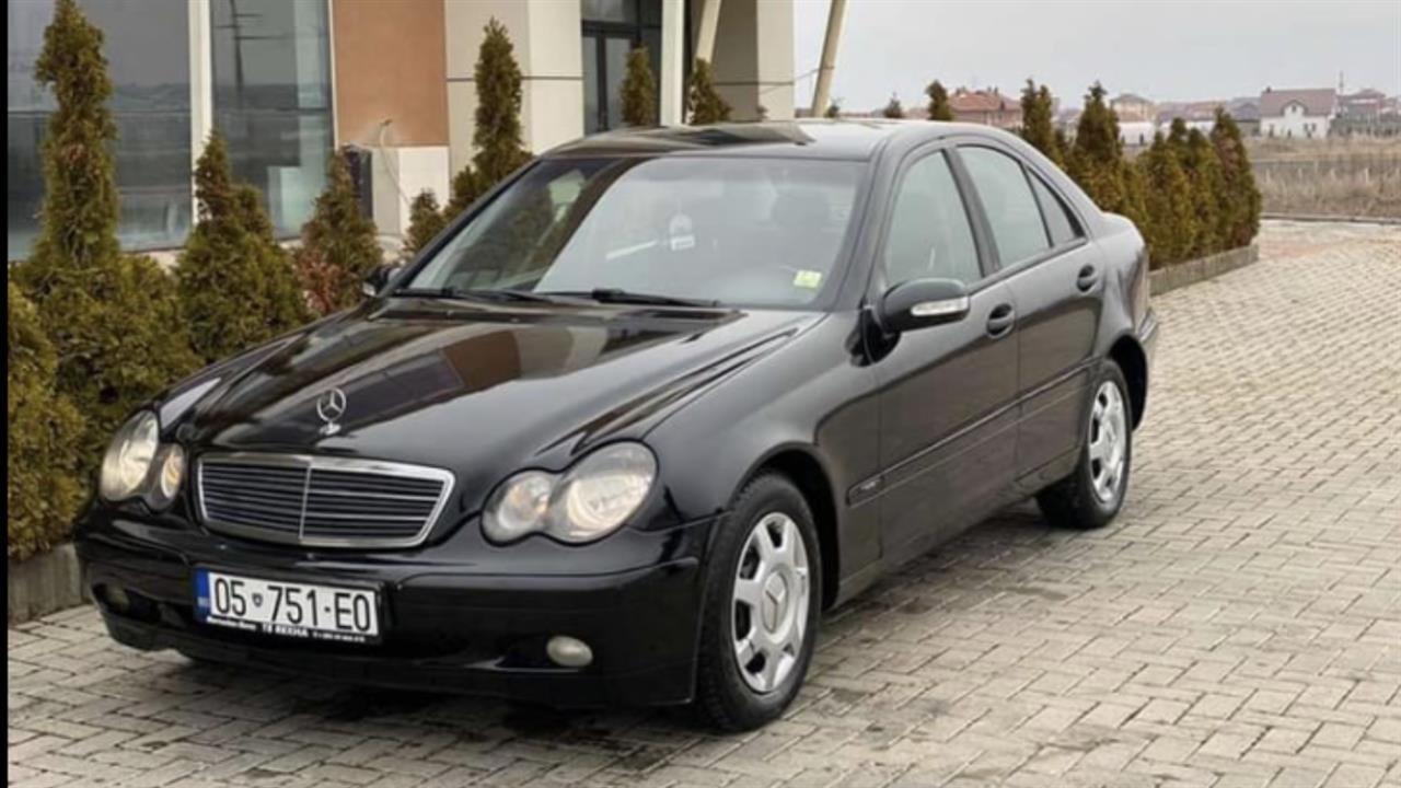 Mercedec-c-220