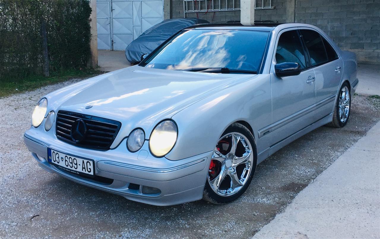 Mercedes-Benz-CDI-2-2