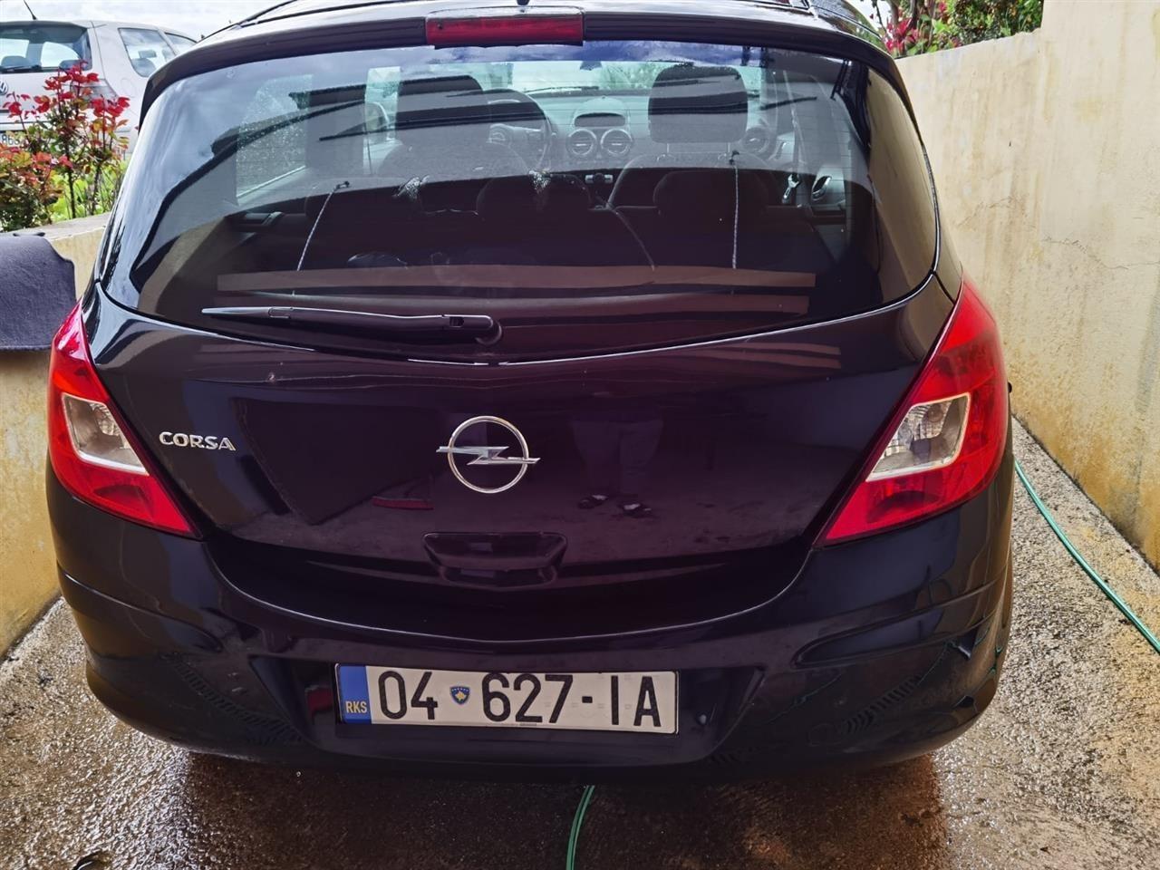 Opel-Corsa-