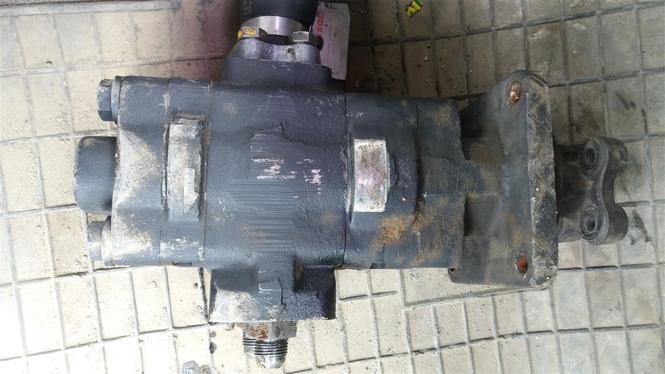 Pumpa per CASE 580