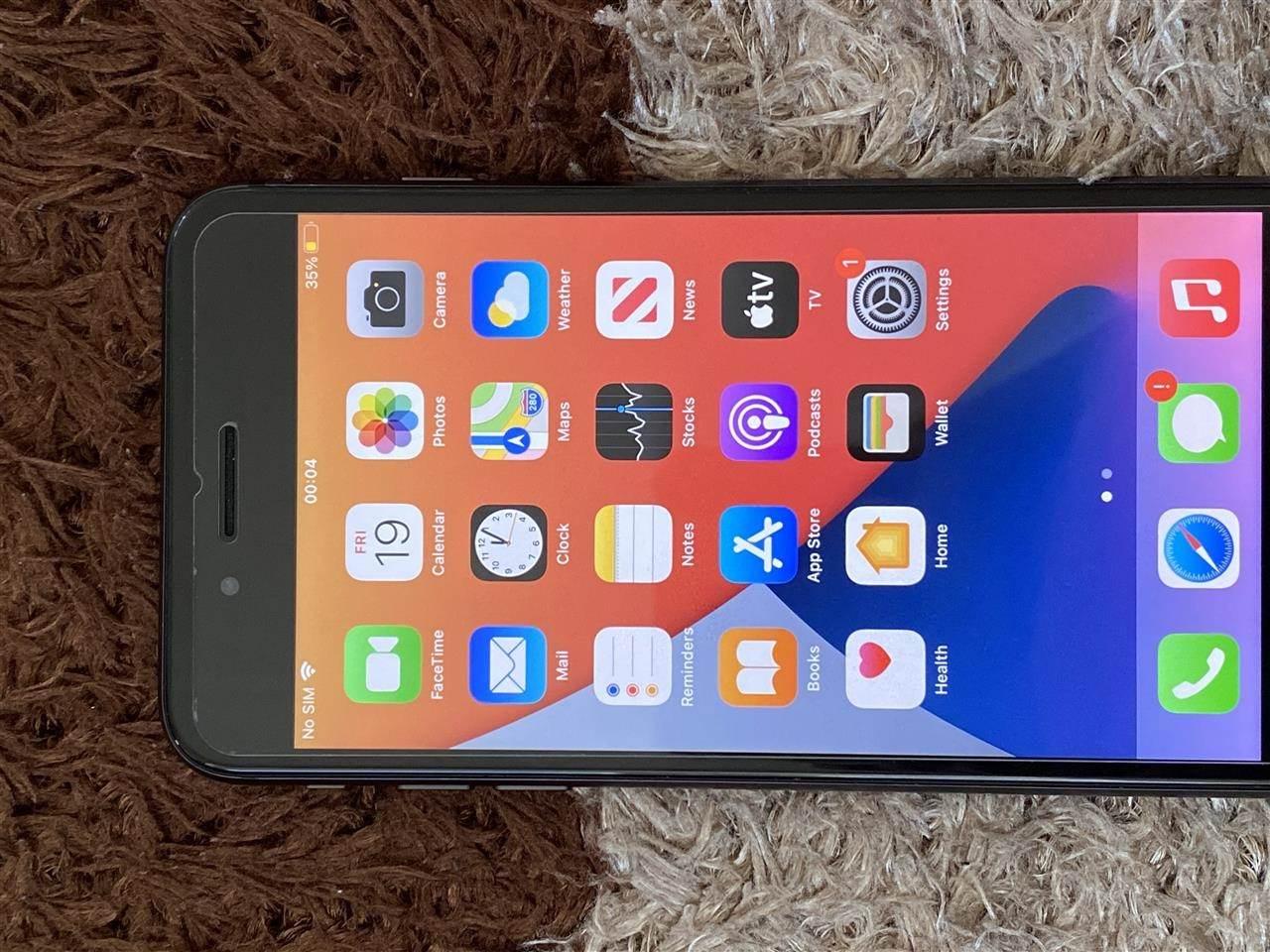 iPhone-8+