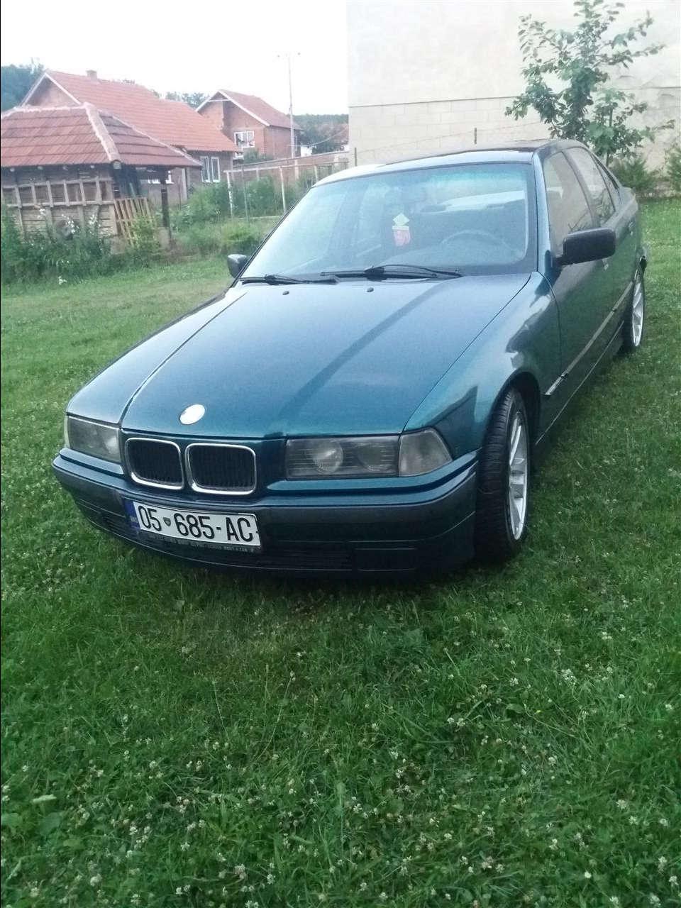 BMW-318