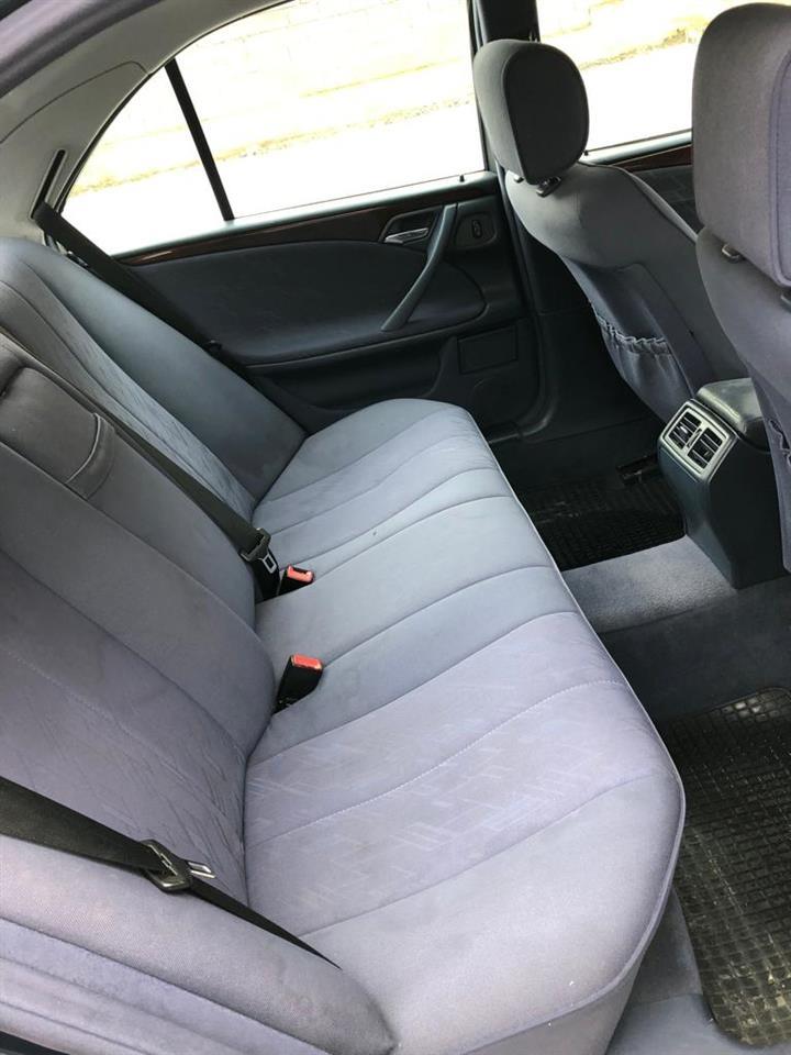 Mercedes-e220-cdi-