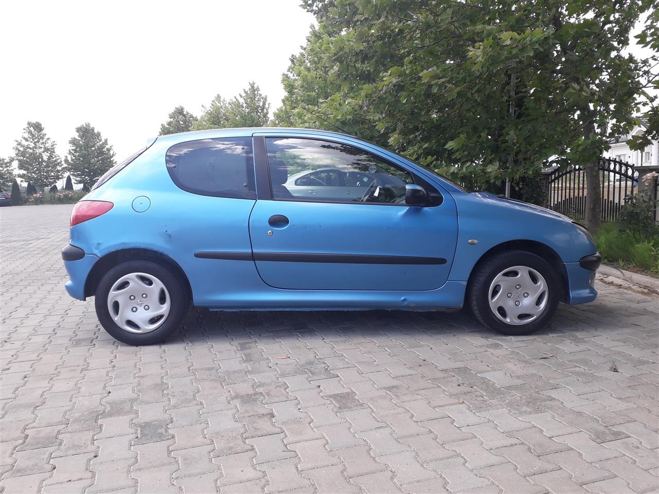 Peugeot-206