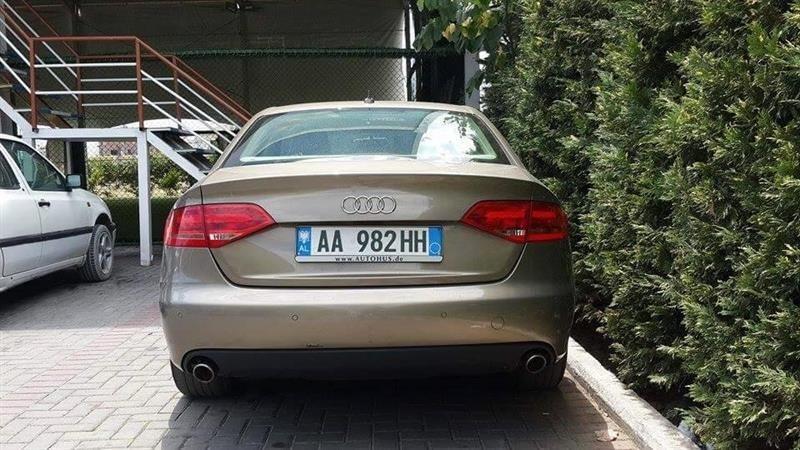 Audi-A4