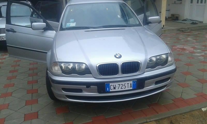 BMW-320-