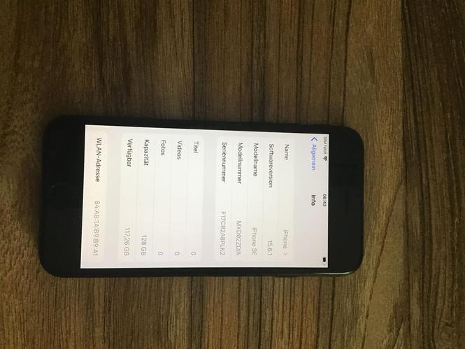 iPhone SE uShit