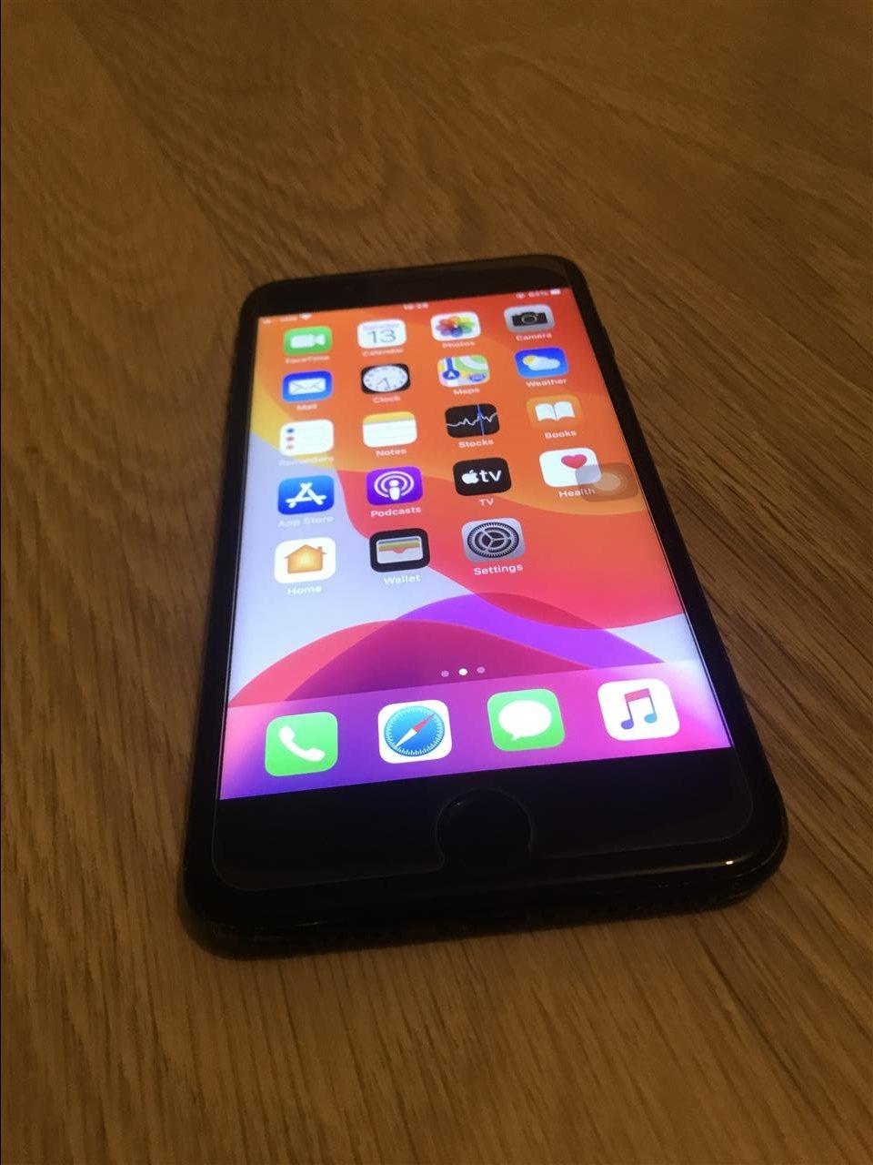 Shitet-iphone-7plus