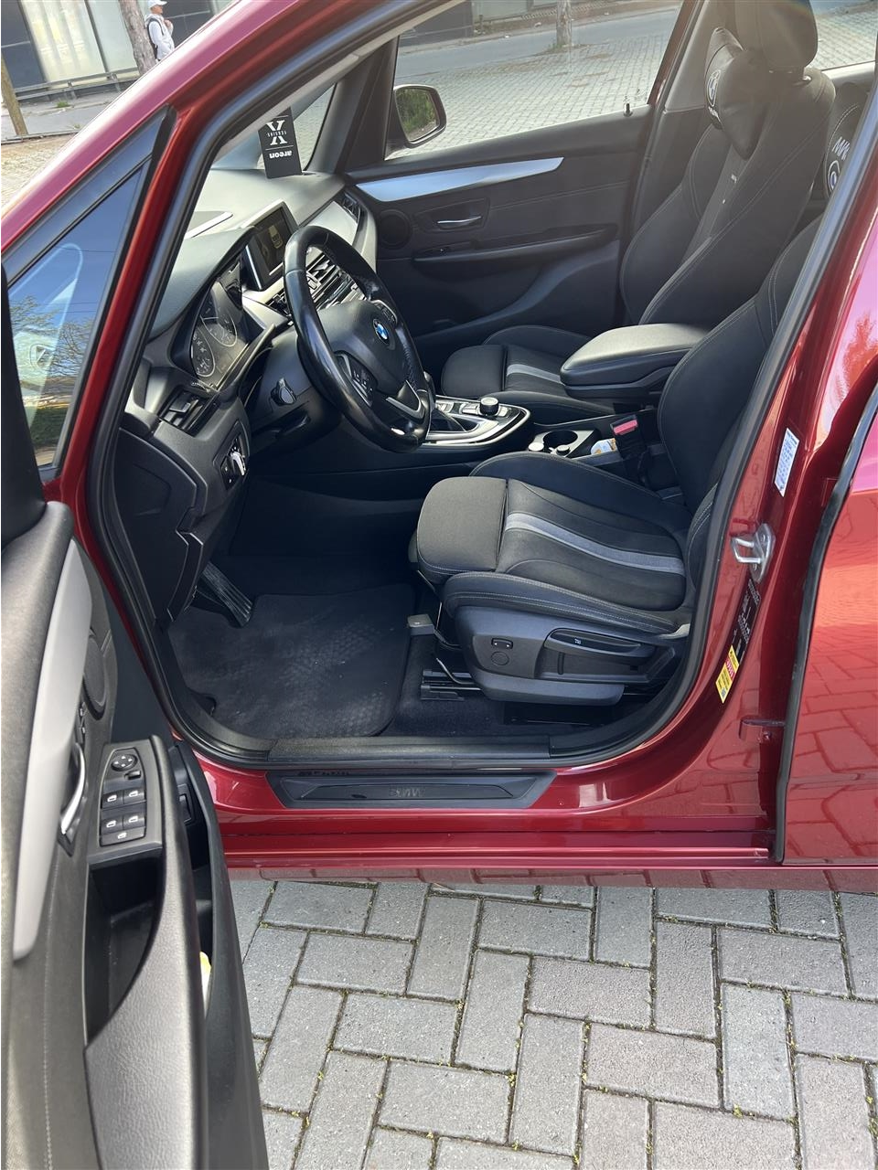Bmw-216d-Automatic-